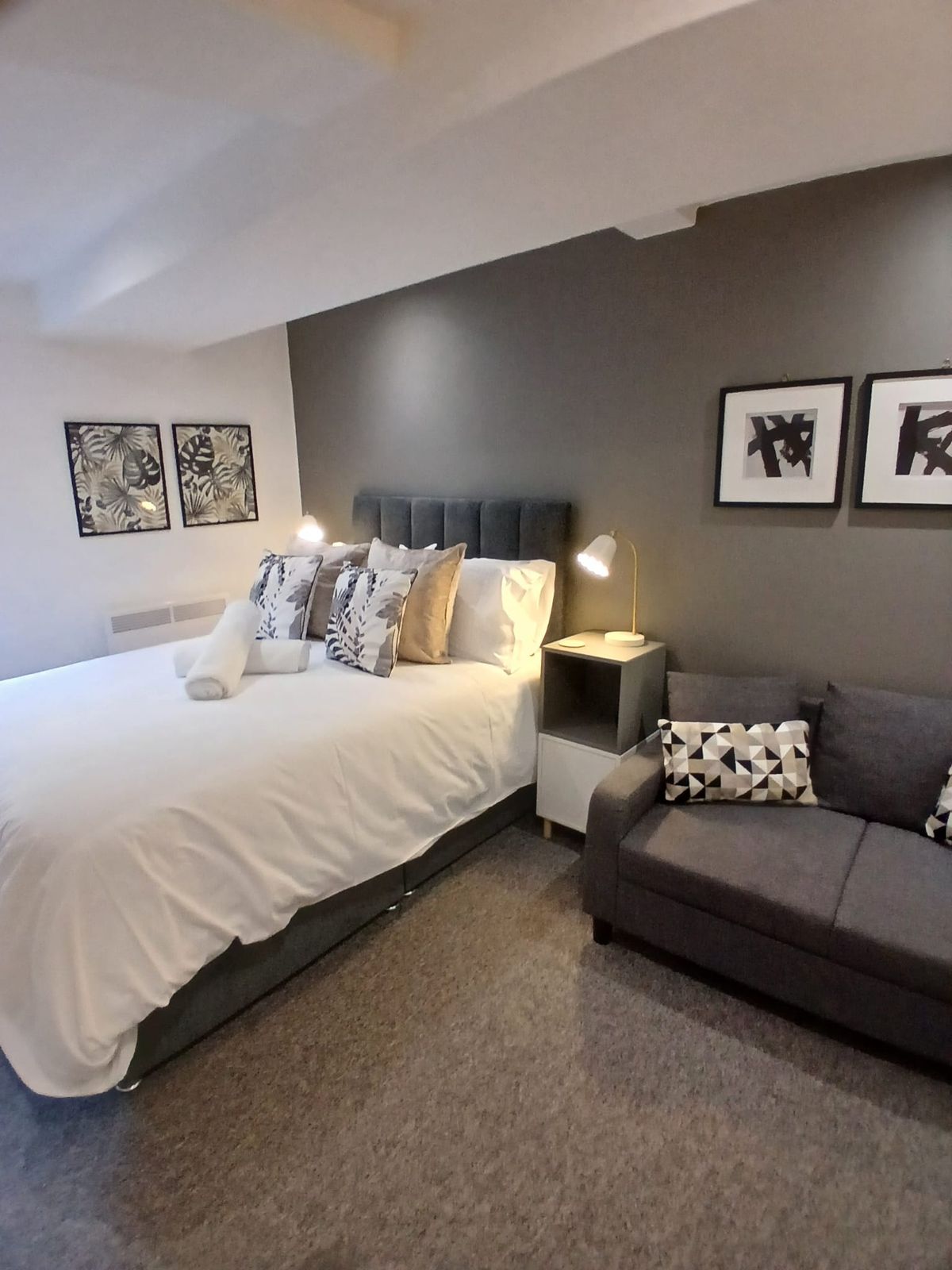 Serviced apartments Hereford LussoLets guest types romantic breaks business stays events