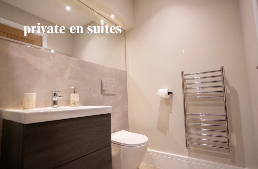Pet-Friendly Luxury Accommodation at Hound Hideaway Broadway